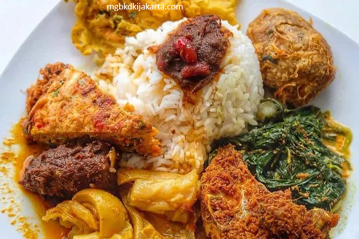 Nasi Padang Petualangan Pedas