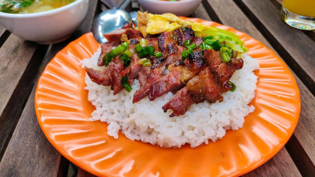 Ragam Makanan Khas Kamboja yang Menggoda Lidah