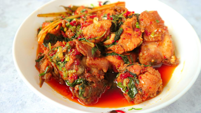 Olahan Ayam Pedas Berempah ala Rica-Rica Manado